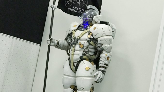 La statuette de Ludens chez Kojima Productions, le 15 décembre 2016