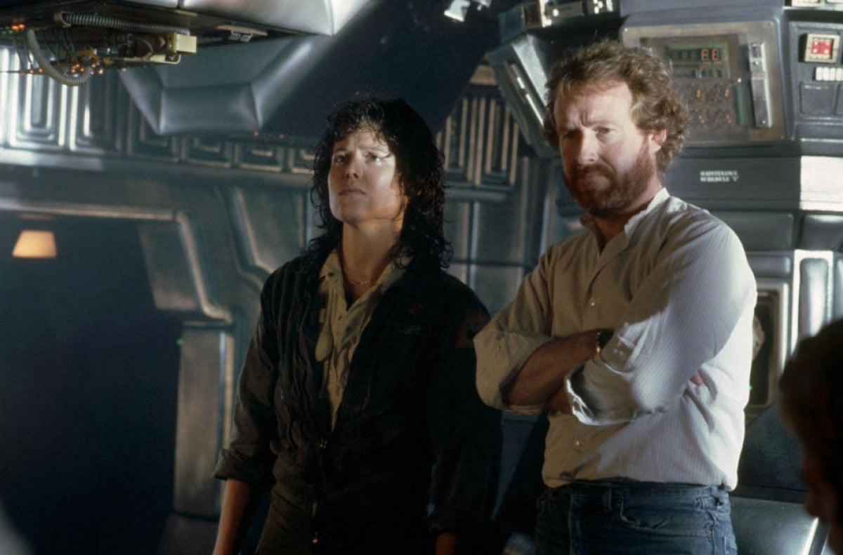 Sigourney Weaver et Ridley Scott lors du tournage de Alien (1979)