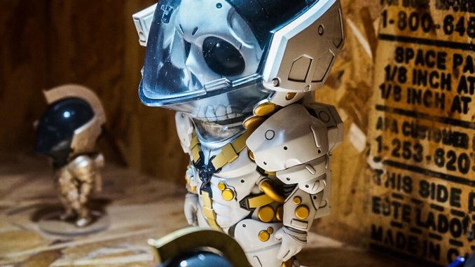 « Figurines LUDENS réalisée par Good Smile Company - Nendoroid. Ce sont des prototypes. » - Hideo Kojima (21 juillet 2016)