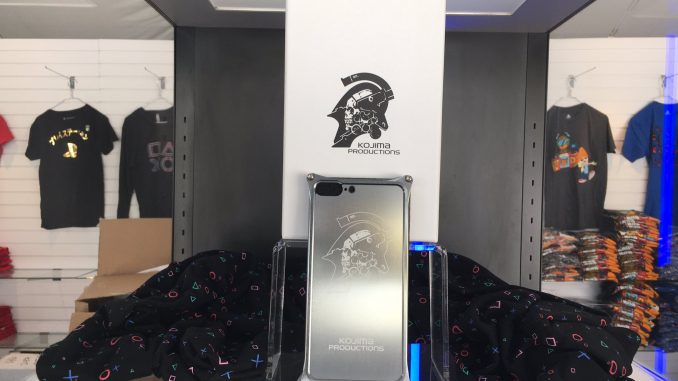 Coques de téléphone Kojima Productions en vente à l’E3 2017, le 12 juin 2017